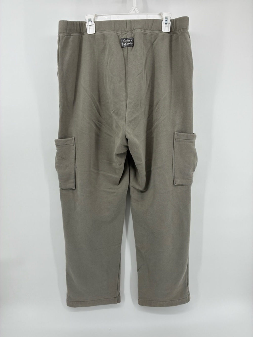 Roots Men's Cargo Sweatpants in Olive - Picture 6 of 11